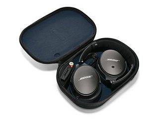  QC25 headphones and carrying case