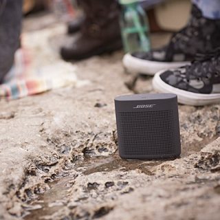 SoundLink® Colour蓝牙扬声器 II