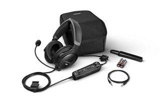 Bose A30 航空耳机：无与伦比的舒适性、降噪性和清晰度