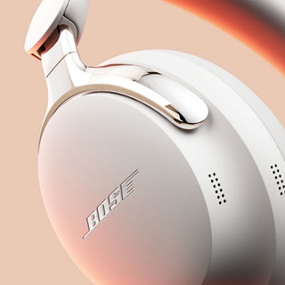 Bose QuietComfort 消噪耳机 Ultra II 耳垫特写。